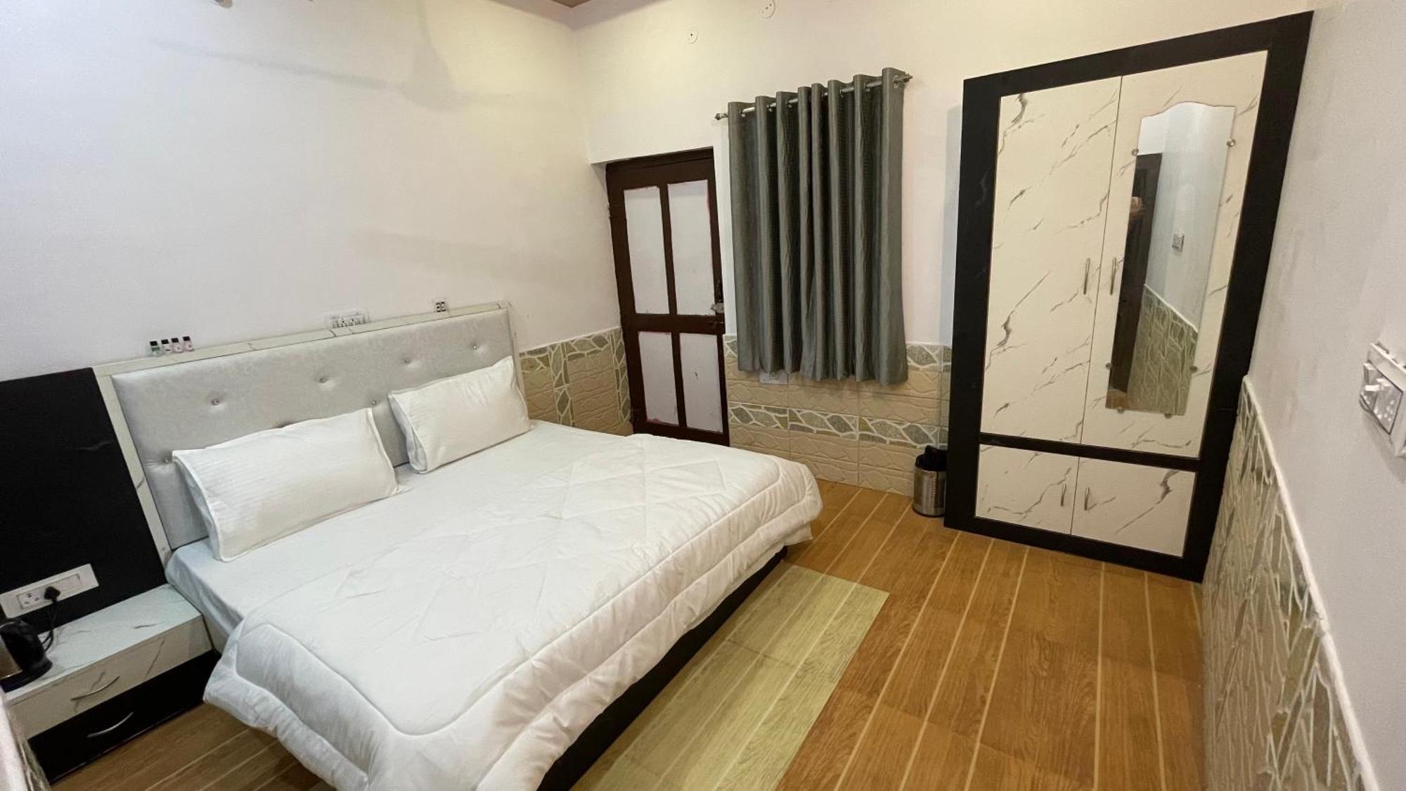 Lazy Staytion Pushkar Esterno foto